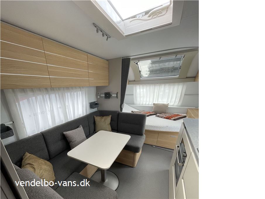 Adria Adora 673 PK Twin